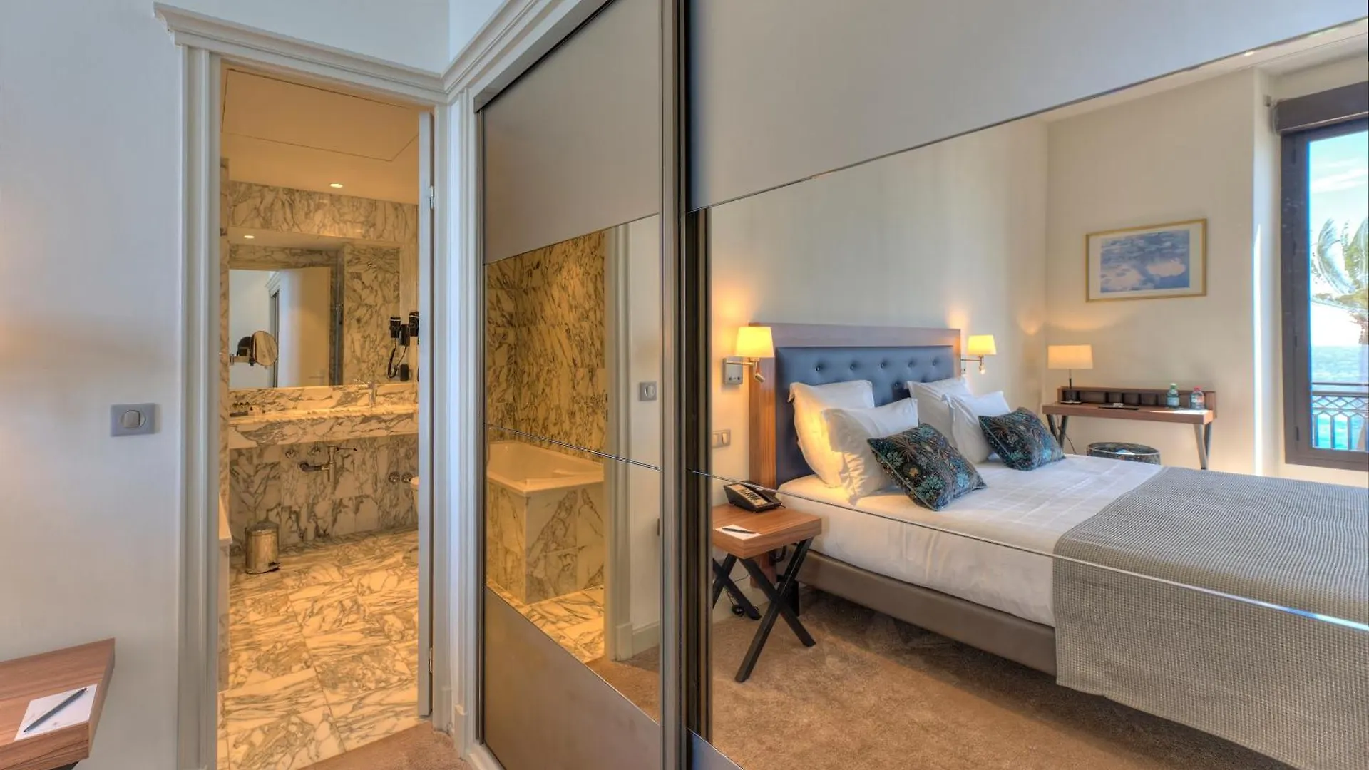 Westminster Hotel & Spa Nice 4*,